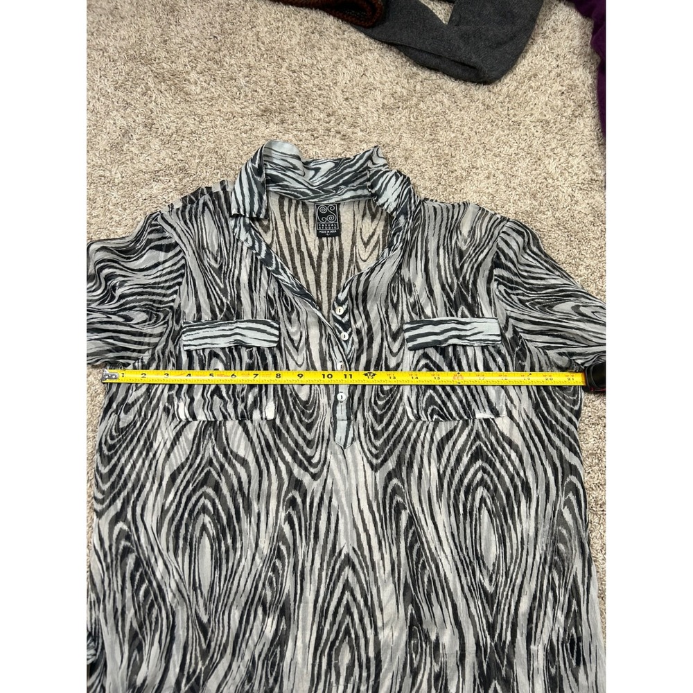 CASUAL STUDIO Sheer Zebra Print Neck Long Sleeve Button Up Blouse Top Women's L - Picture 8 of 8